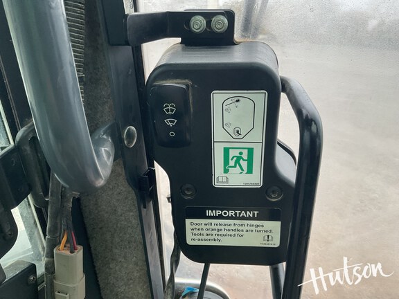 Photo of 2022 John Deere 333G