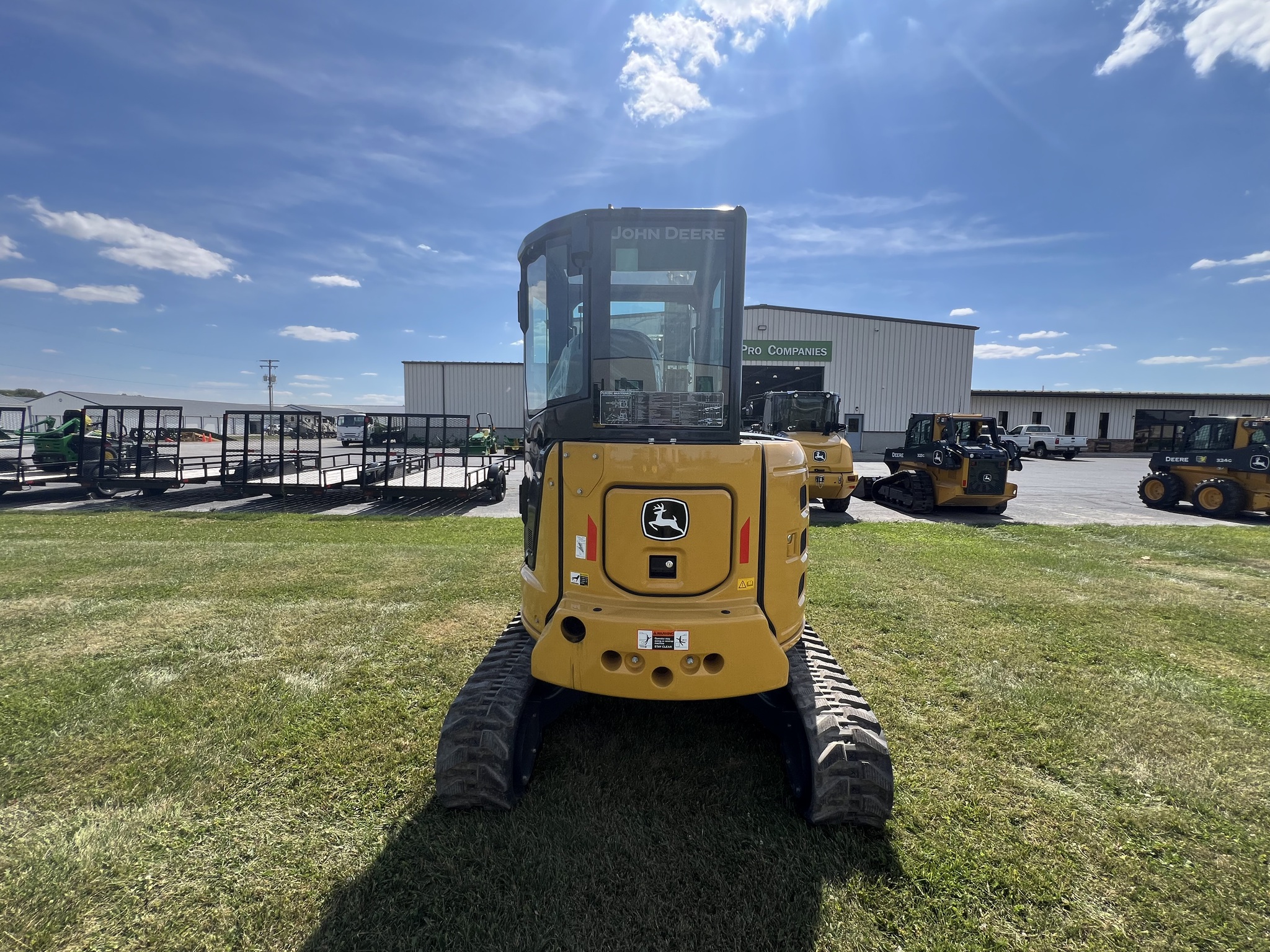 2025 John Deere 35 P Image 3