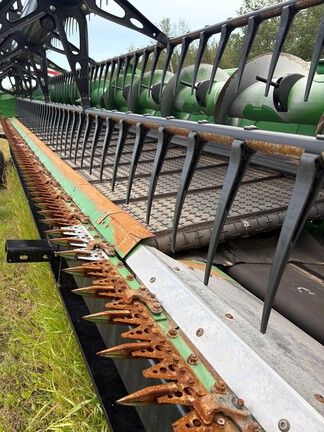 Used 2021 John Deere HD50R Combine Platforms at Horizon Ag & Turf in Falher, AB - Photo5
