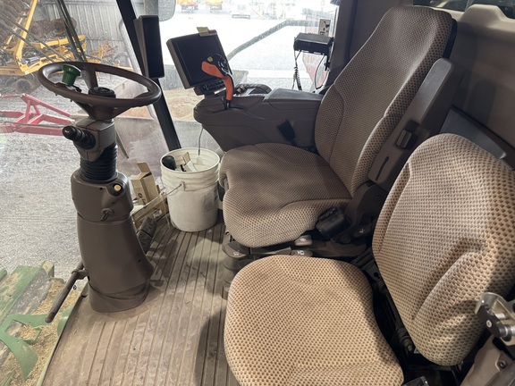 Photo of 2022 John Deere S780