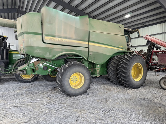 Photo of 2022 John Deere S780