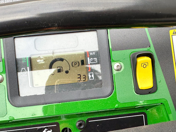 2025 John-Deere Q865R