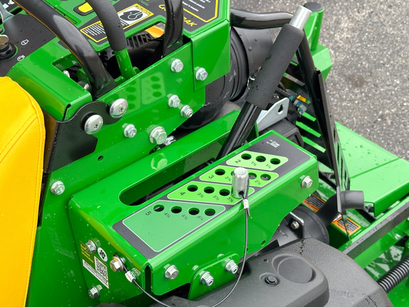 2025 John-Deere Q865R