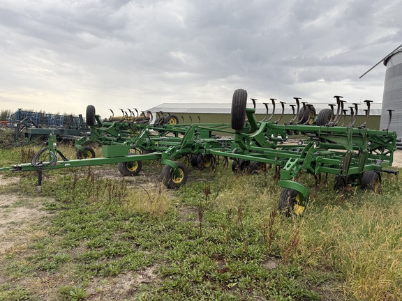 2012 John Deere 2210 - Photo14