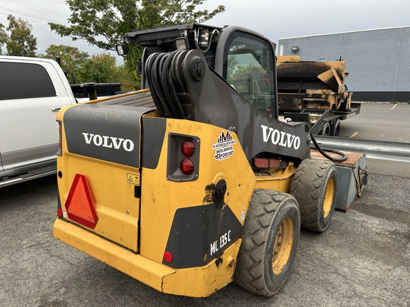 2012 Volvo MC 135C