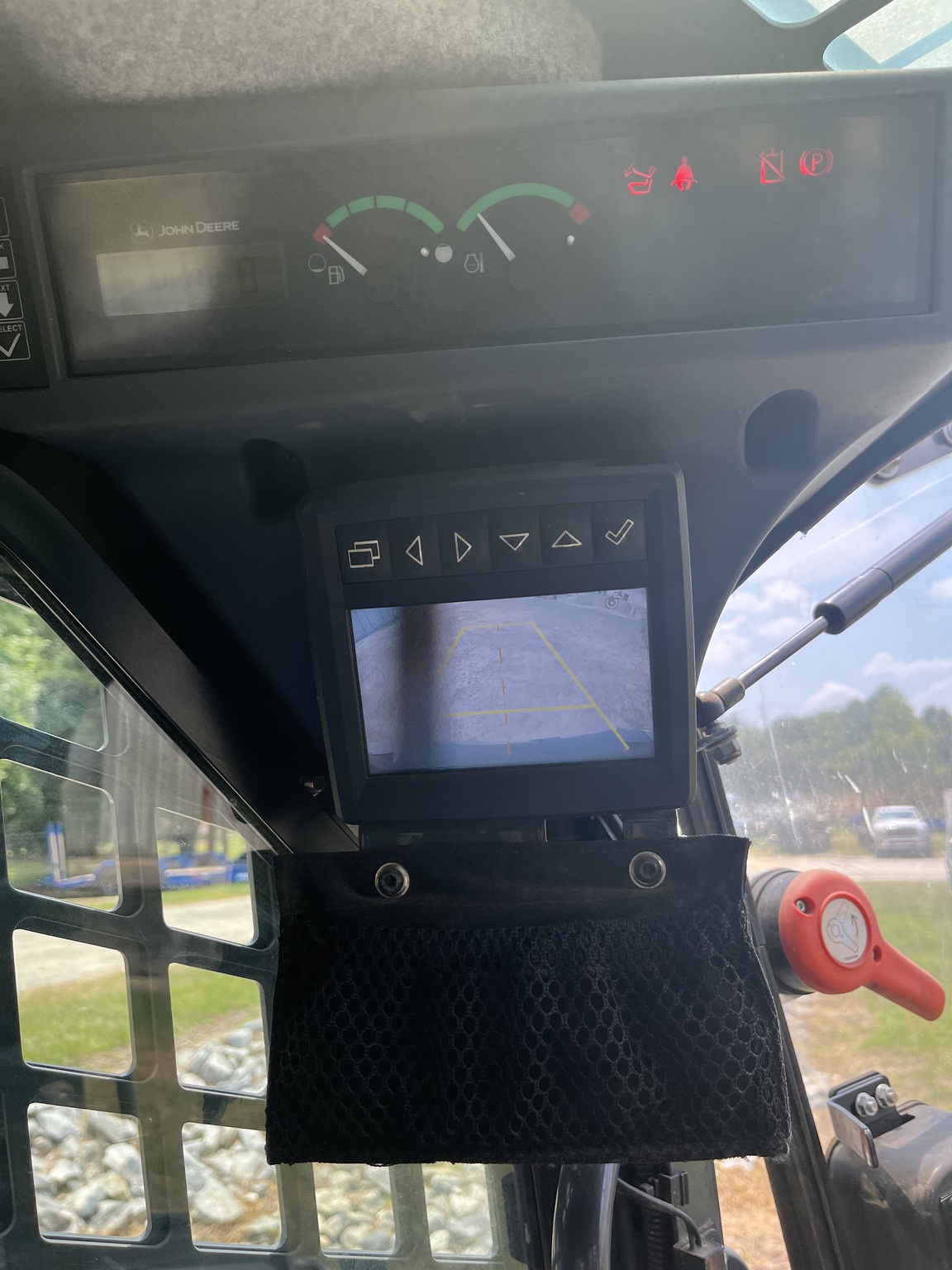 2019 John Deere 333G Image 5