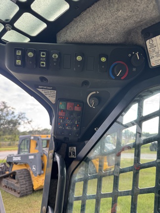 2019 John Deere 333G-8