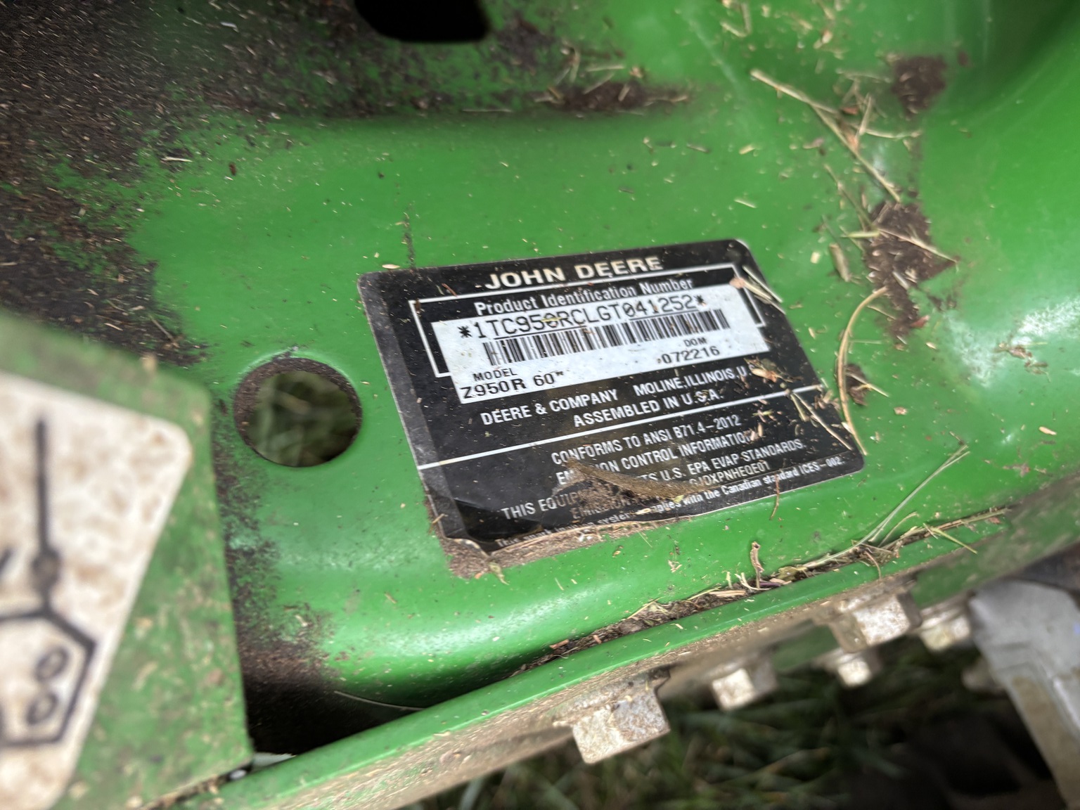 Used 2016 John Deere Z950R Zero Turn Mowers at Koenig Equipment in Franklin, IN - PhotoXL8