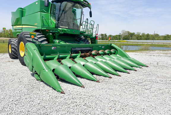 2013 John-Deere 608C