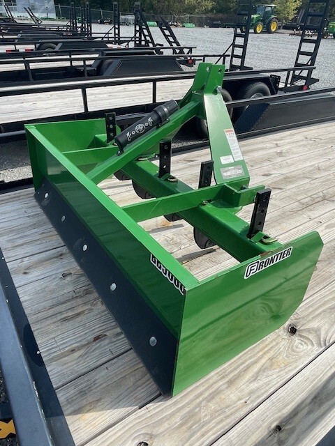 2025 John Deere FRONTIER BB5060 Image 1