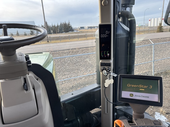 Used 2014 John Deere 9560RT Track Tractors at Horizon Ag & Turf in Lloydminster, AB - Photo7