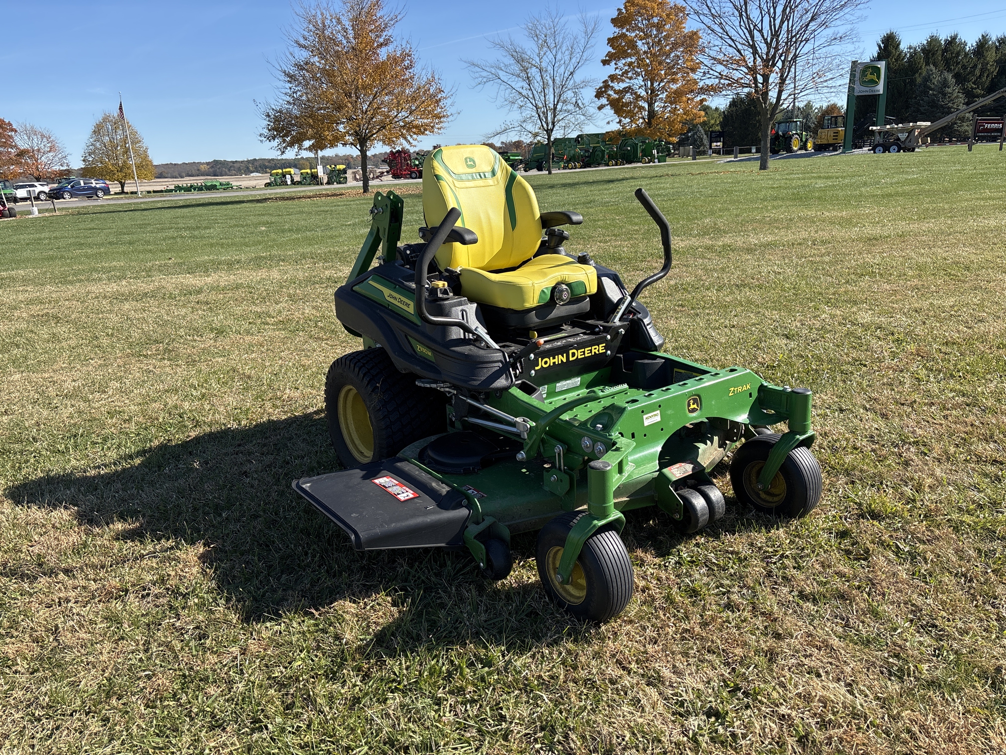 Used 2023 John Deere Z930M Zero Turn Mowers at Koenig Equipment in Urbana, OH - PhotoXL3