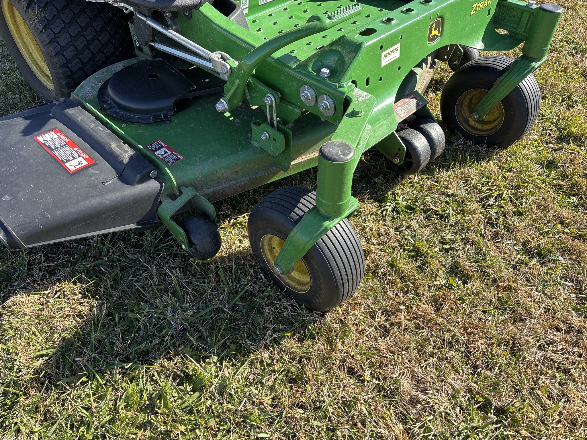 Used 2023 John Deere Z930M Zero Turn Mowers at Koenig Equipment in Urbana, OH - PhotoXL10