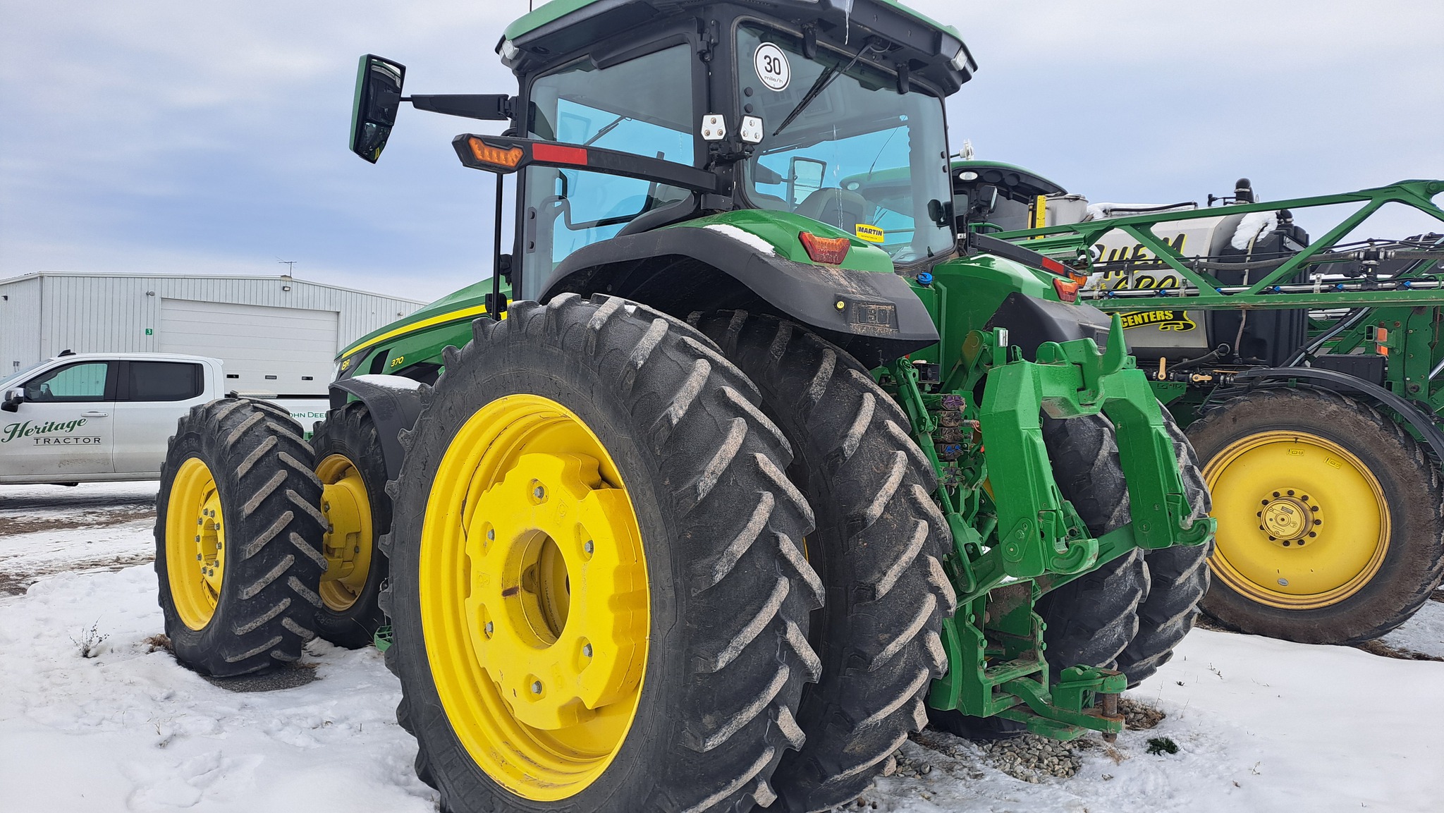  2022 John Deere 8R 370 at Heritage Tractor in Carthage, IL
