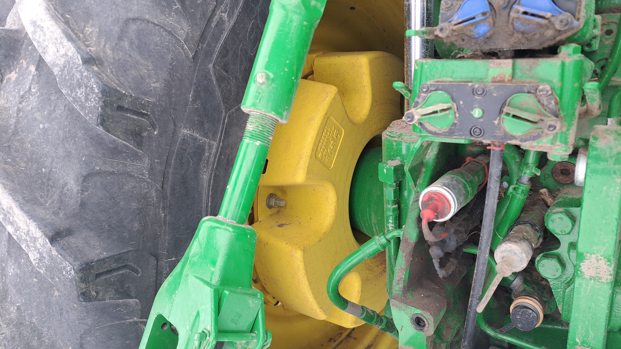  2022 John Deere 8R 370 at Heritage Tractor in Carthage, IL