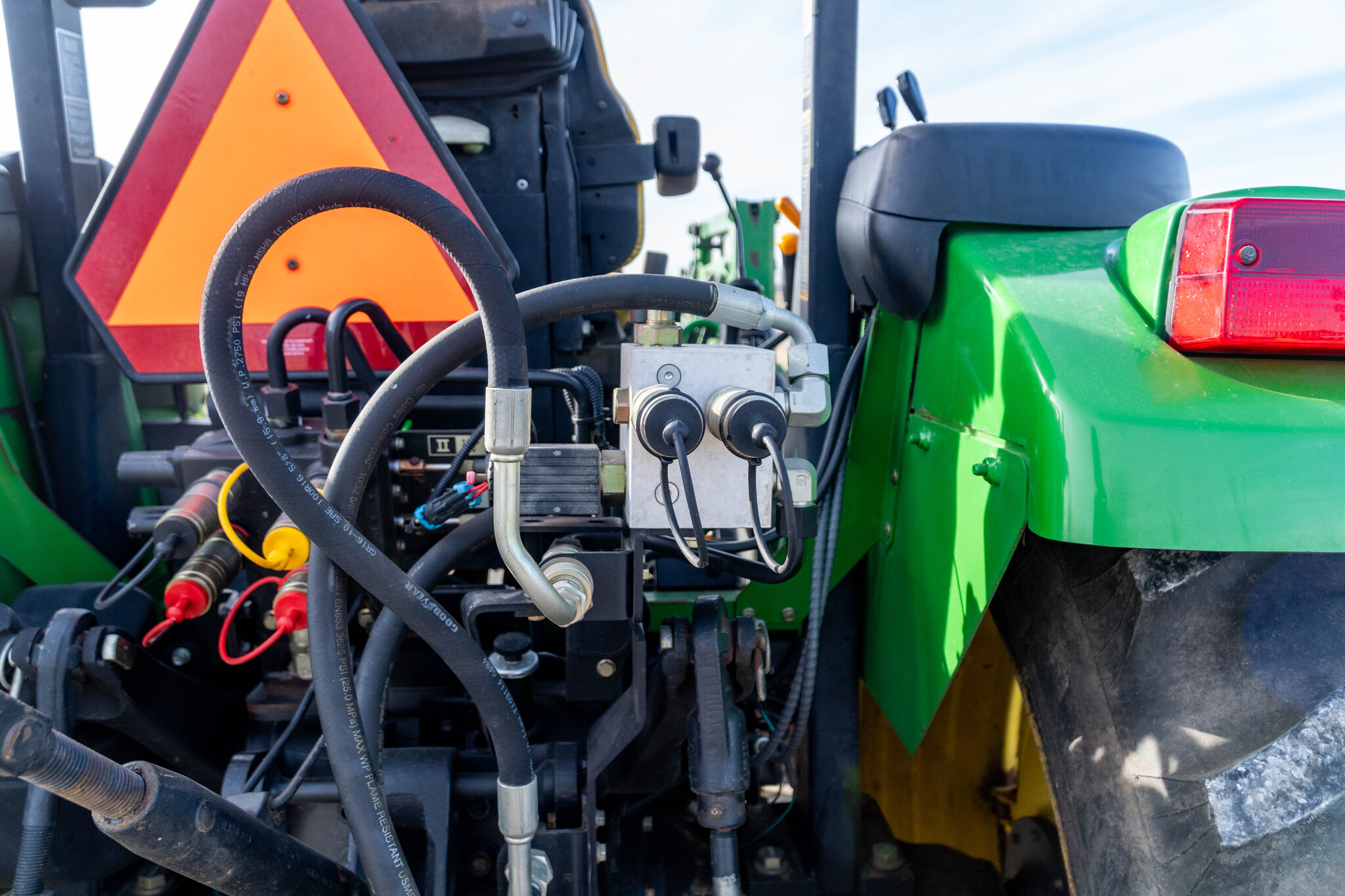 Used 2001 John Deere 5420 Utility Tractors at Koenig Equipment in Anna, OH - PhotoXL18