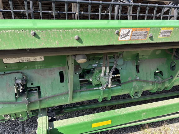Used 2016 John Deere 640FD Combine Platforms at Koenig Equipment in Oxford, OH - Photo16