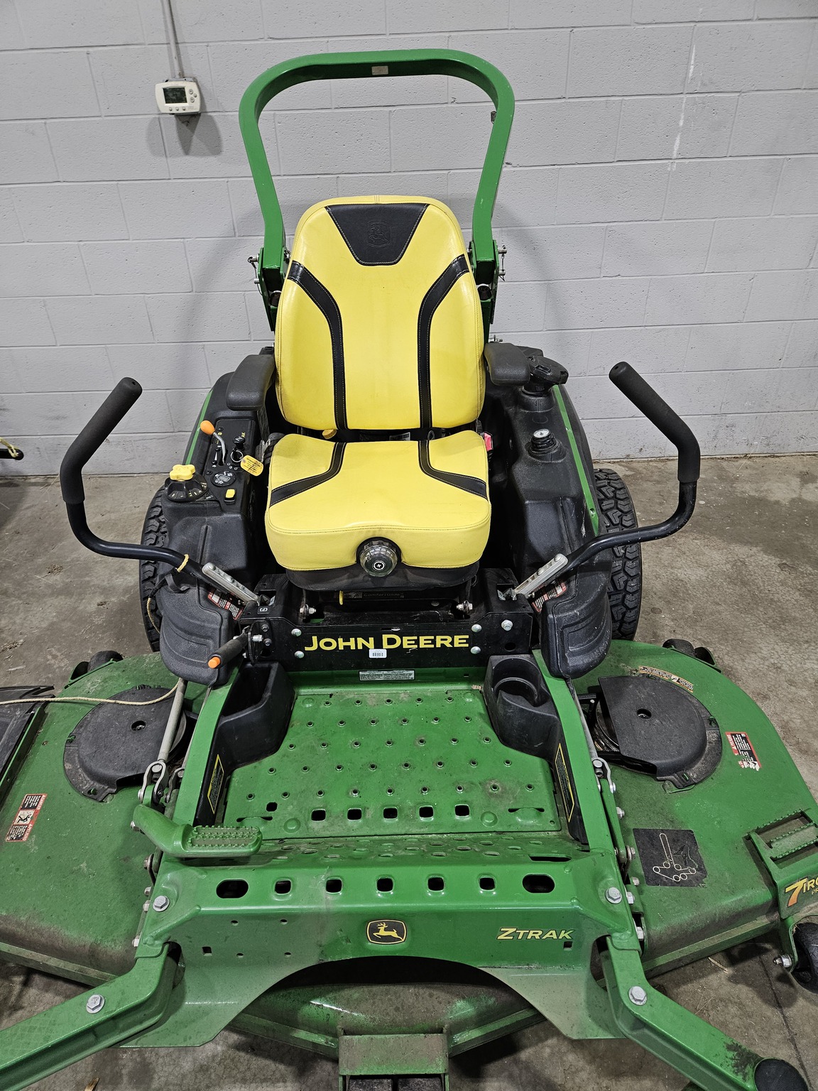 2022 John Deere Z950M Image 5
