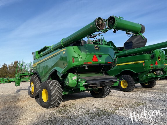 Photo of 2024 John Deere X9 1000