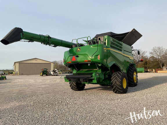 Photo of 2024 John Deere X9 1000