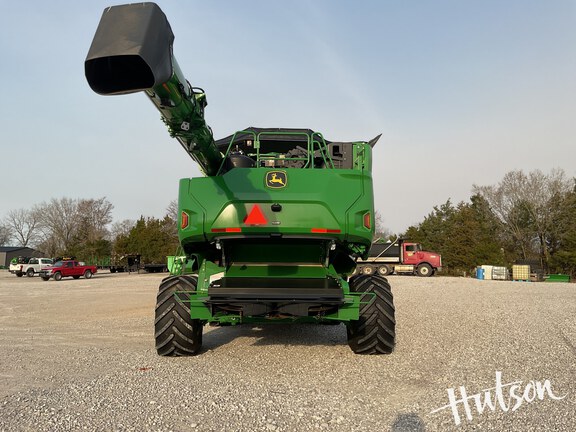 Photo of 2024 John Deere X9 1000