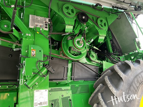 Photo of 2024 John Deere X9 1000