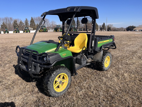 John Deere XUV 825I GREEN