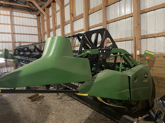  John Deere 625F