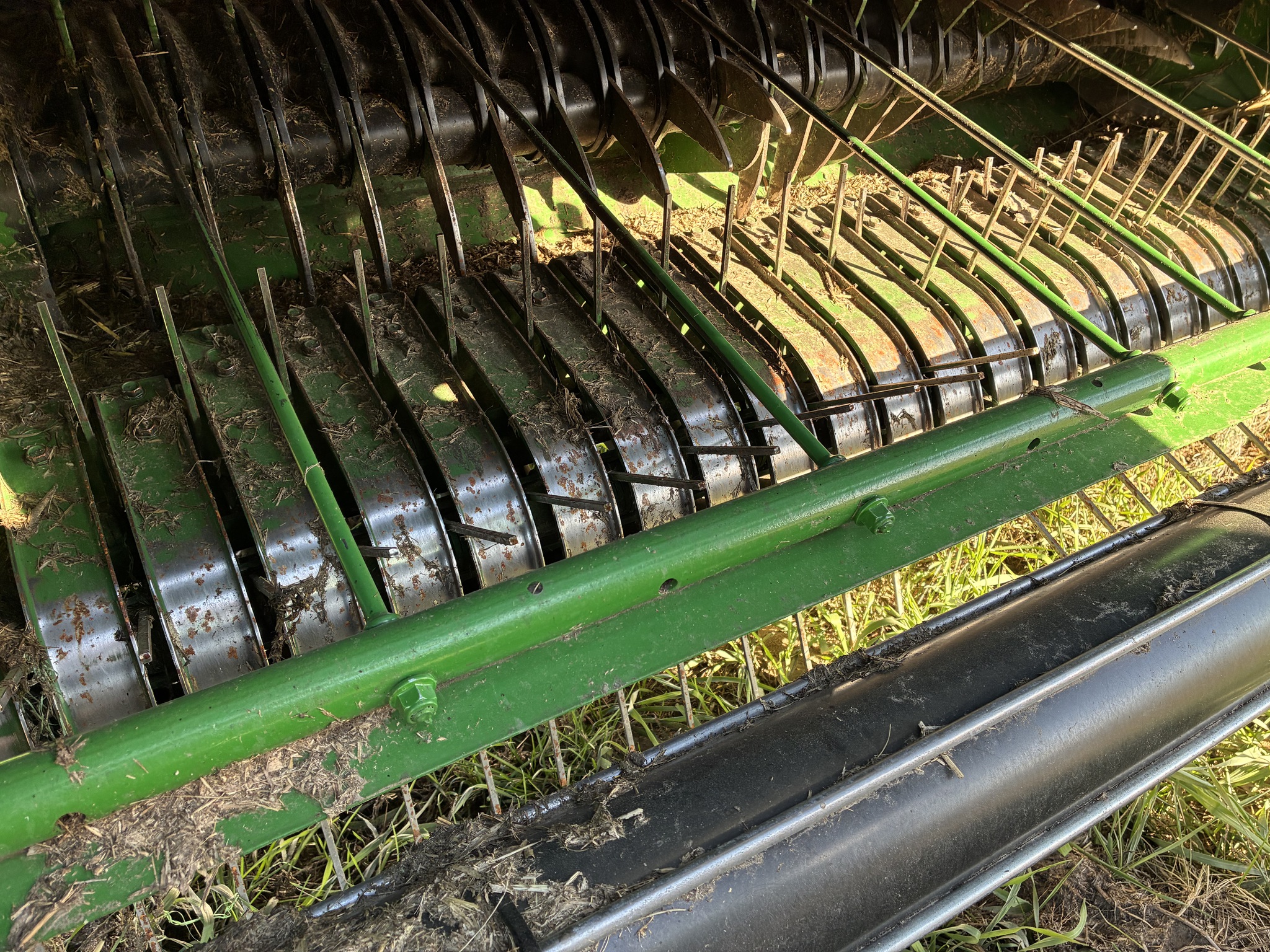 2023 John Deere 560M Image 6