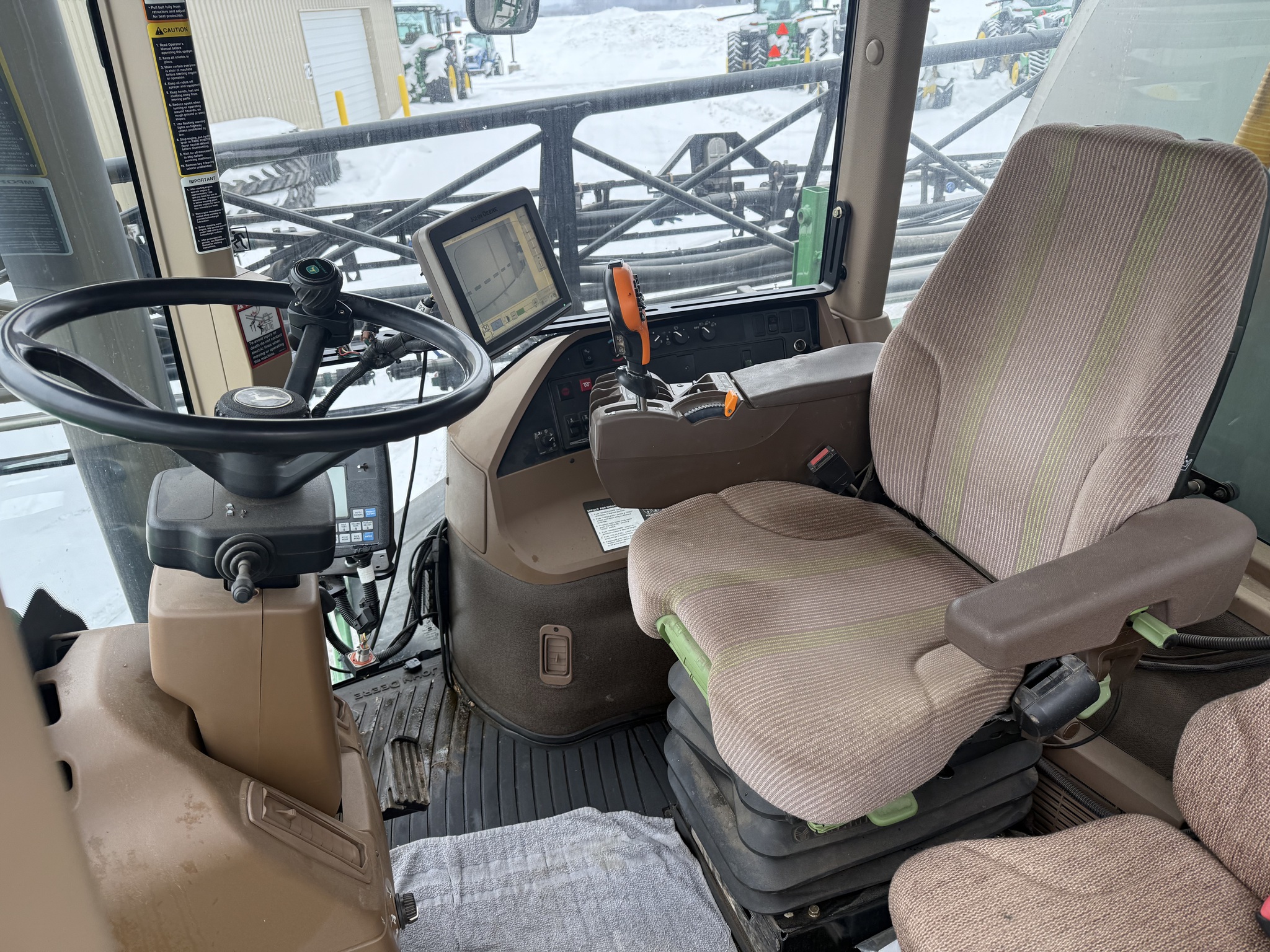 2012 John Deere 4830 Image 9