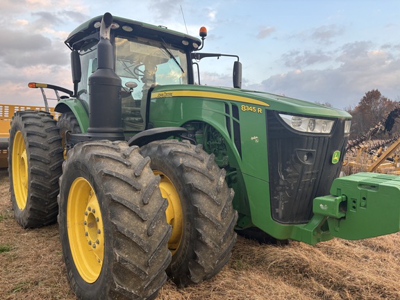 Photo of 2019 John Deere 8345R