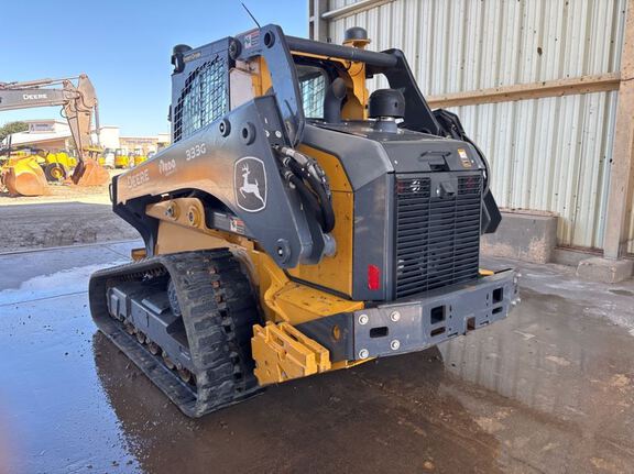 2023 John Deere 333G