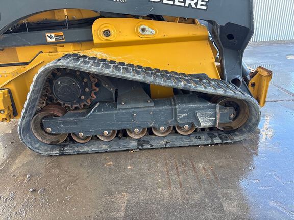 2023 John Deere 333G