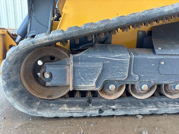 2023 John Deere 333G