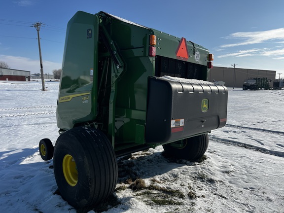 2025 John Deere 561M - Photo5