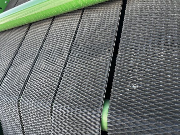 2025 John Deere 561M - Photo15