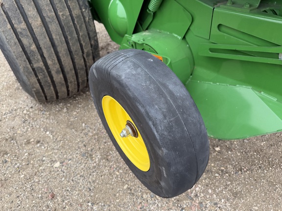 2025 John Deere 561M - Photo11