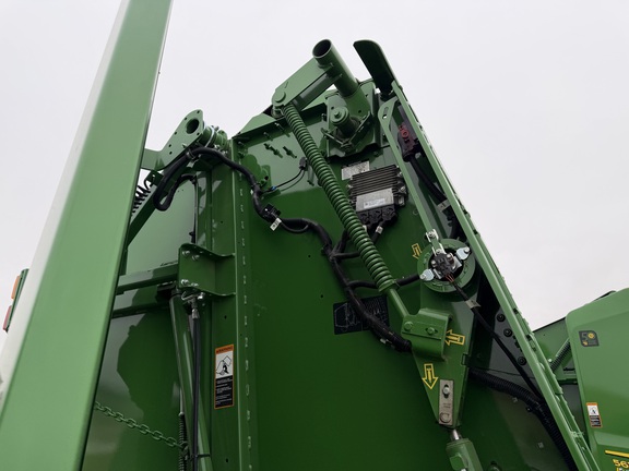 2025 John Deere 561M - Photo25