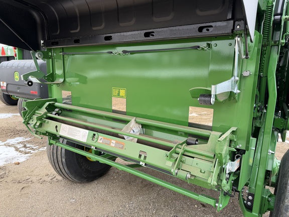 2025 John Deere 561M - Photo28