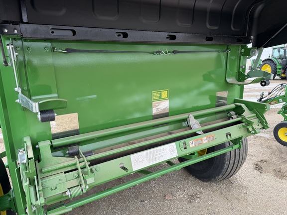 2025 John Deere 561M - Photo29