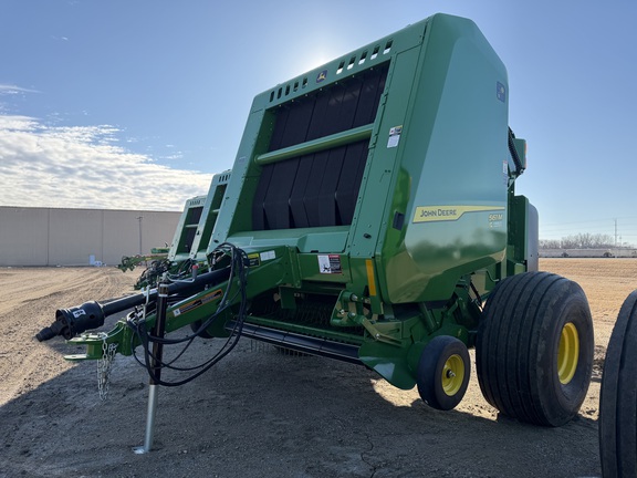 2025 John Deere 561M - Photo7
