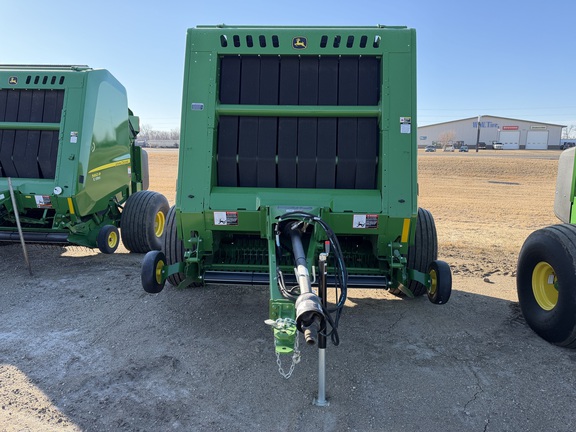 2025 John Deere 561M - Photo8