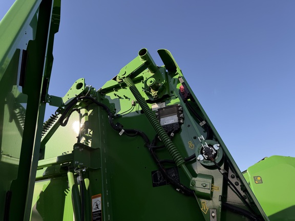 2025 John Deere 561M - Photo25