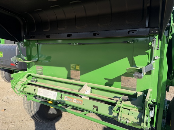 2025 John Deere 561M - Photo28