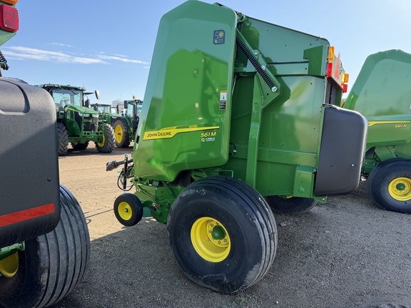 2025 John Deere 561M - Photo6