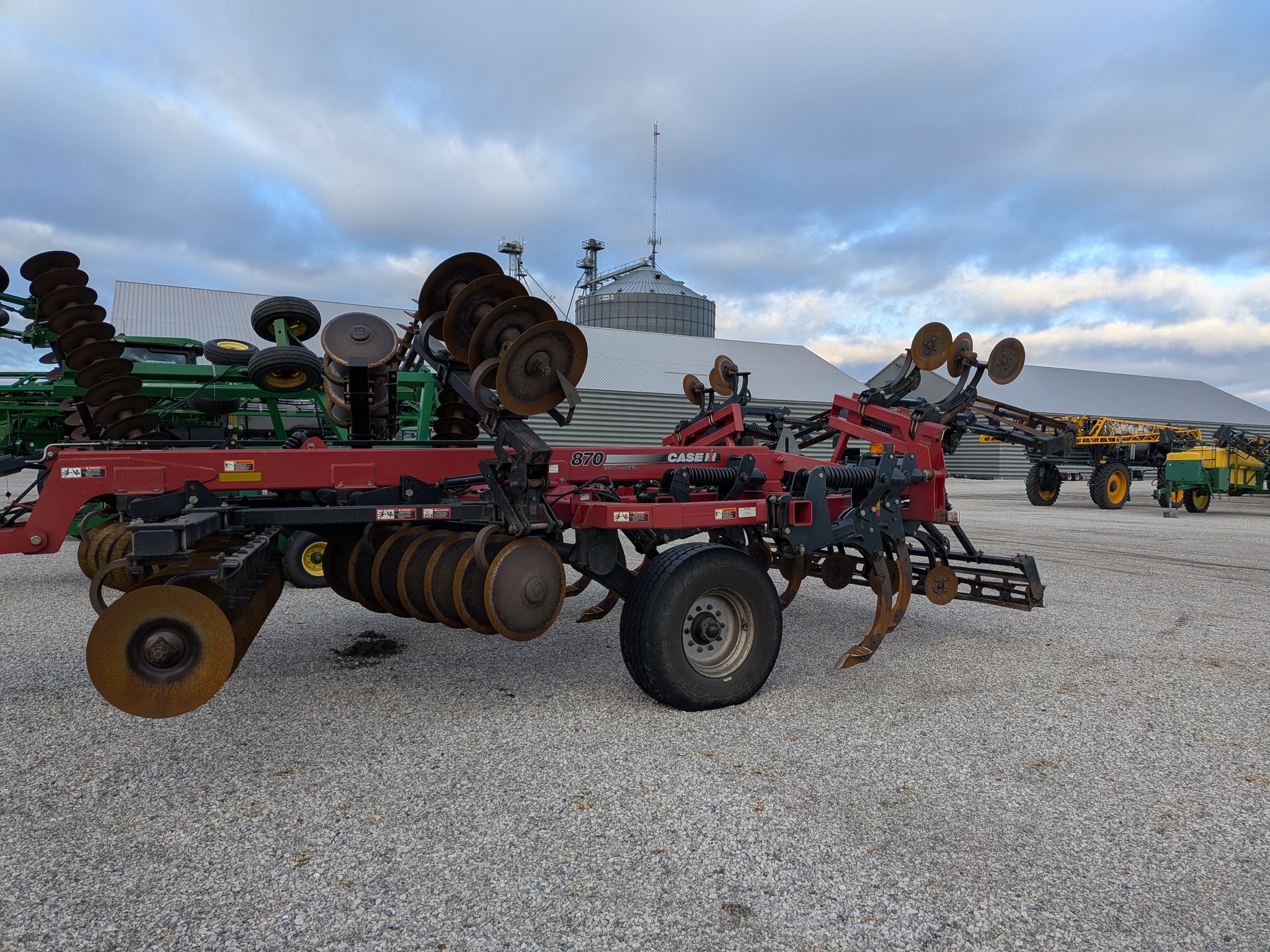  2012 Case IH 870 at Heritage Tractor in Roanoke, IL