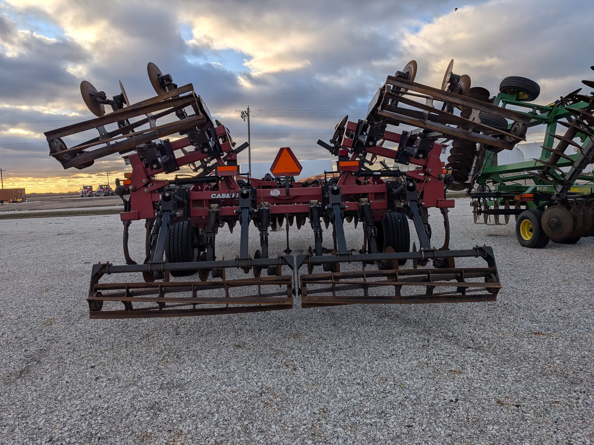  2012 Case IH 870 at Heritage Tractor in Roanoke, IL