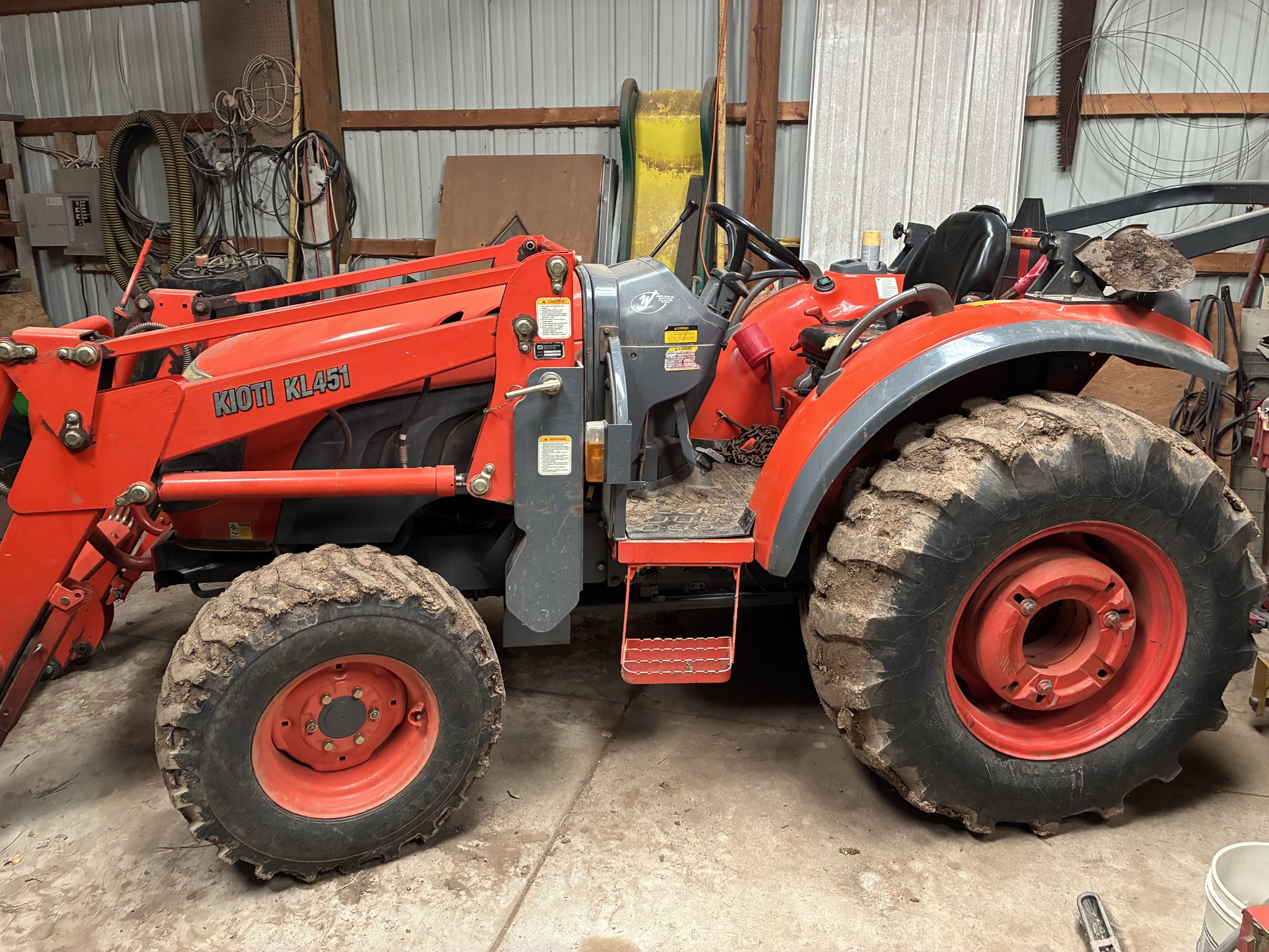 2005 Kioti DK45S Image 1