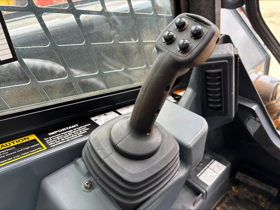 2023 John Deere 320G
