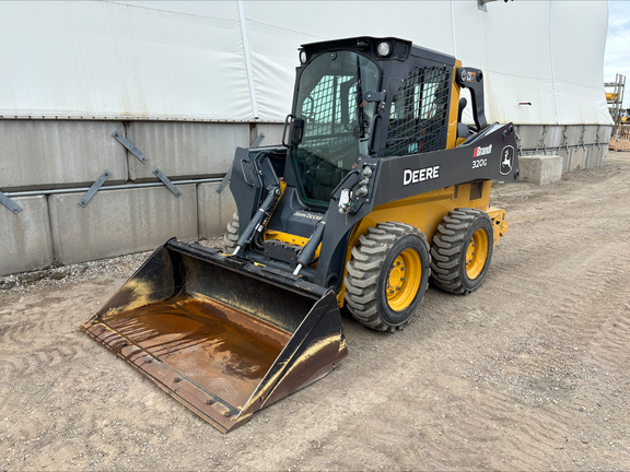 2023 John Deere 320G